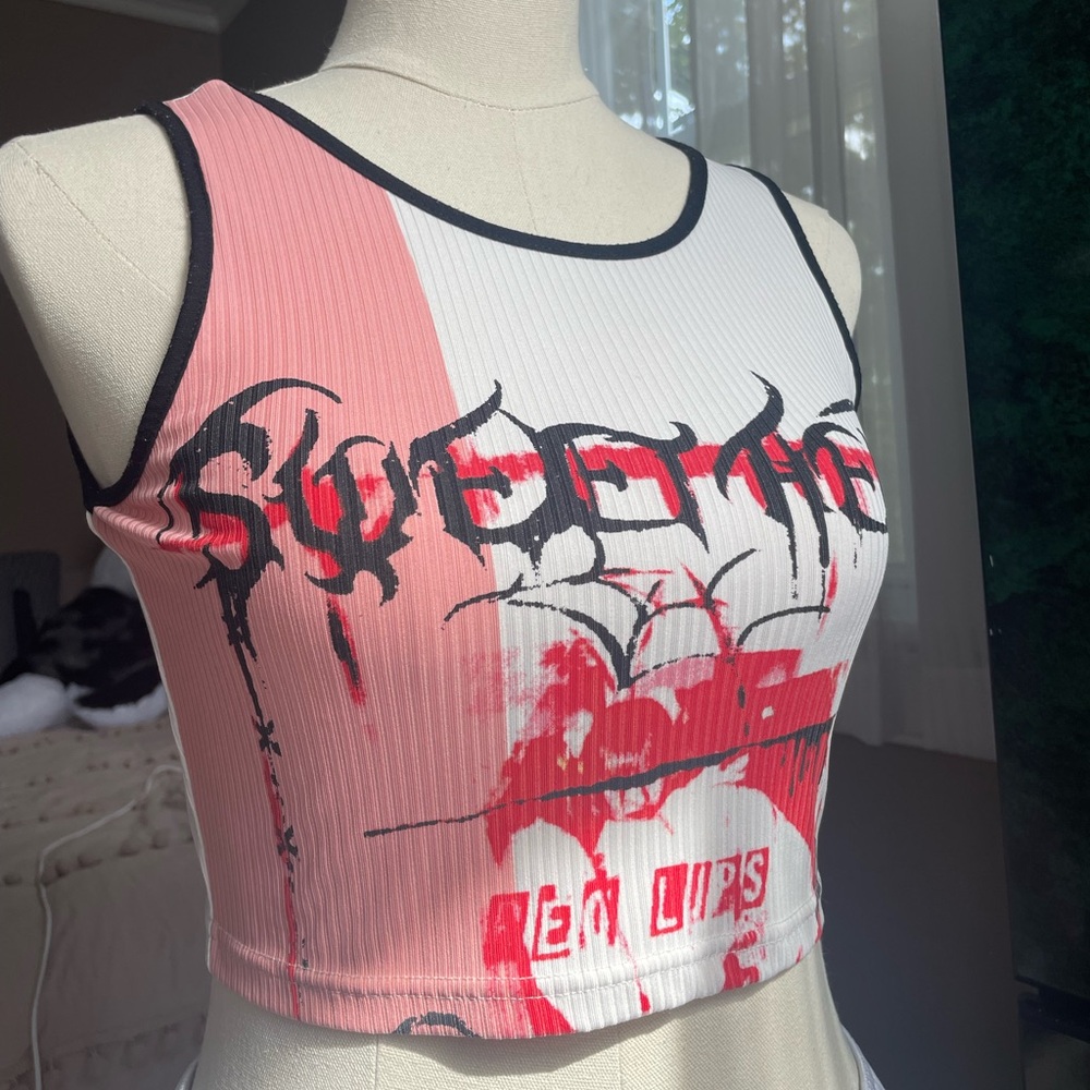 Hot sweetheart crop top